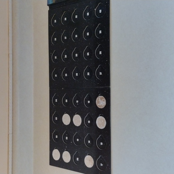 Star Wars 30th Anniversary Coin Album with 14 Coins 2006 Lucas Films Ltd Hasbro - Picture 4 of 13